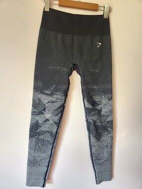 Gymshark Geo Seamless High Waisted Activewear Workout Leggings Charcoal Grey S
